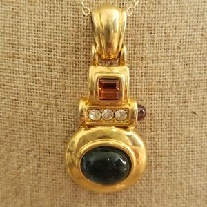 Nolan Miller Vtg Pendant with faux stones.